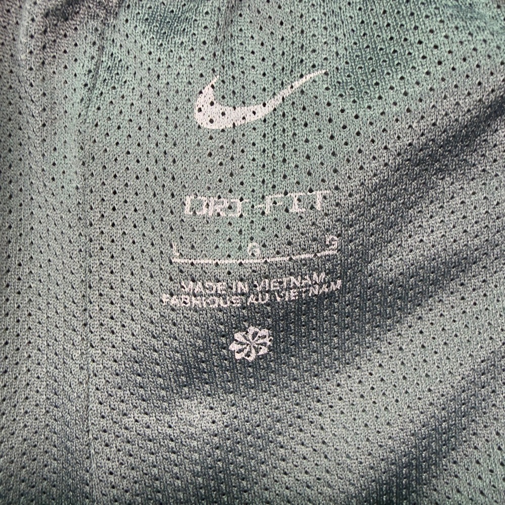Nike Fly Basketball Shorts Large Dark Green Mesh Dri-FIT Athletic - Picture 4 of 6